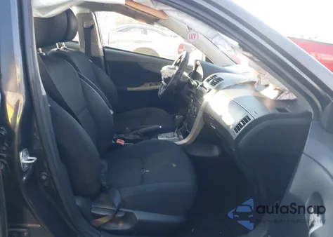 2011 Toyota Corolla S z USA, uszkodzony, nr VIN 2T1BU4EE5BC567807